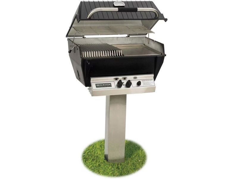 Broilmaster P3-SX Super Premium Gas Grill On Stainless Steel In-Ground Post