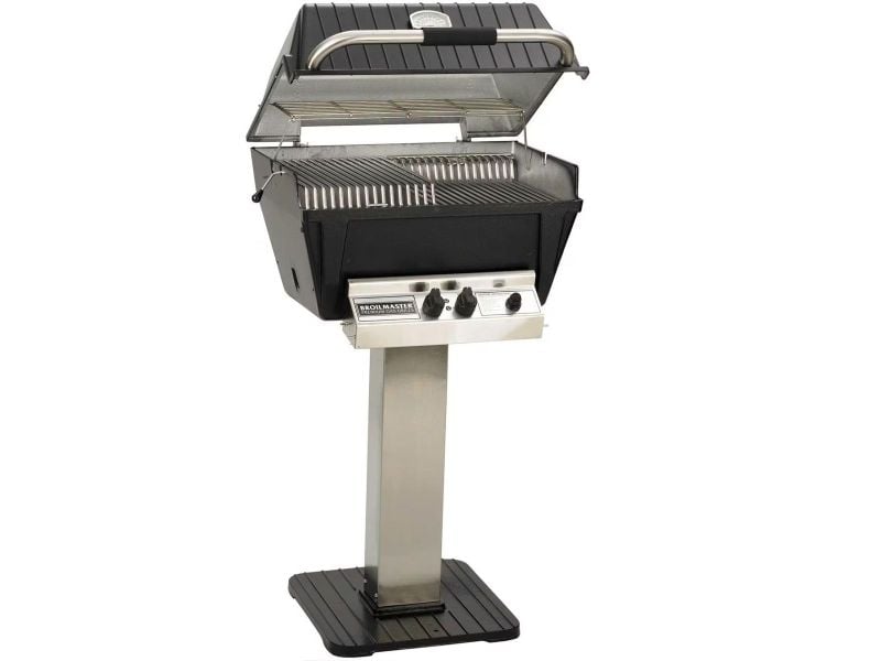 Broilmaster P4-XF Premium Gas Grill On Stainless Steel Patio Post