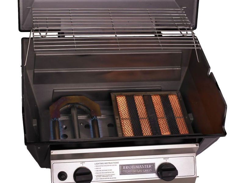 Broilmaster R3B Infrared Combination Gas Grill On Stainless Steel Cart